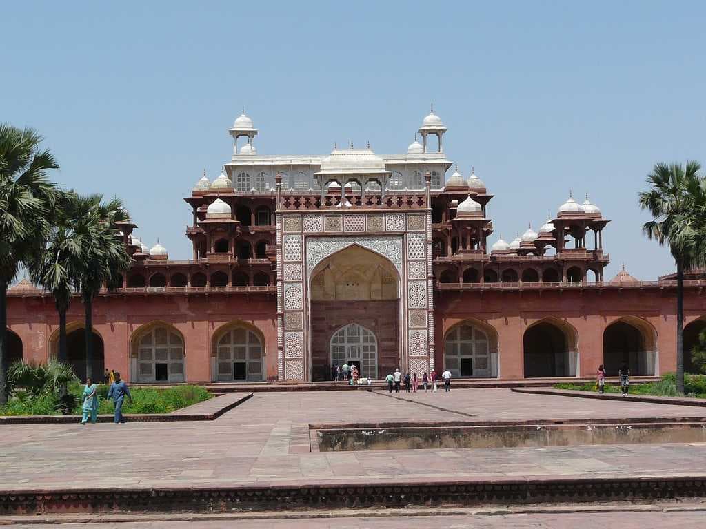 Akbar's Tomb travel image