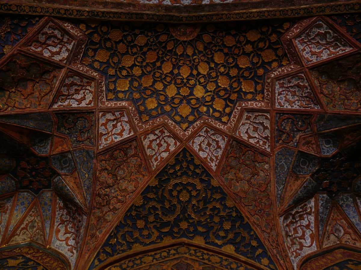 Details in the Tomb's Ceiling