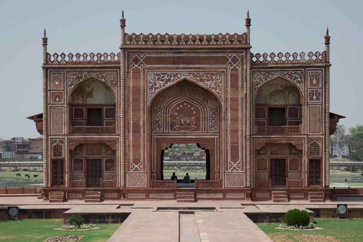 Entrance to Itimad-ud-Daulah's Tomb