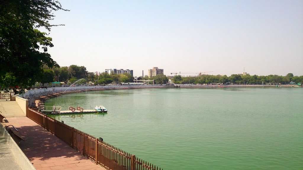 The walking path at Kankaria Lake