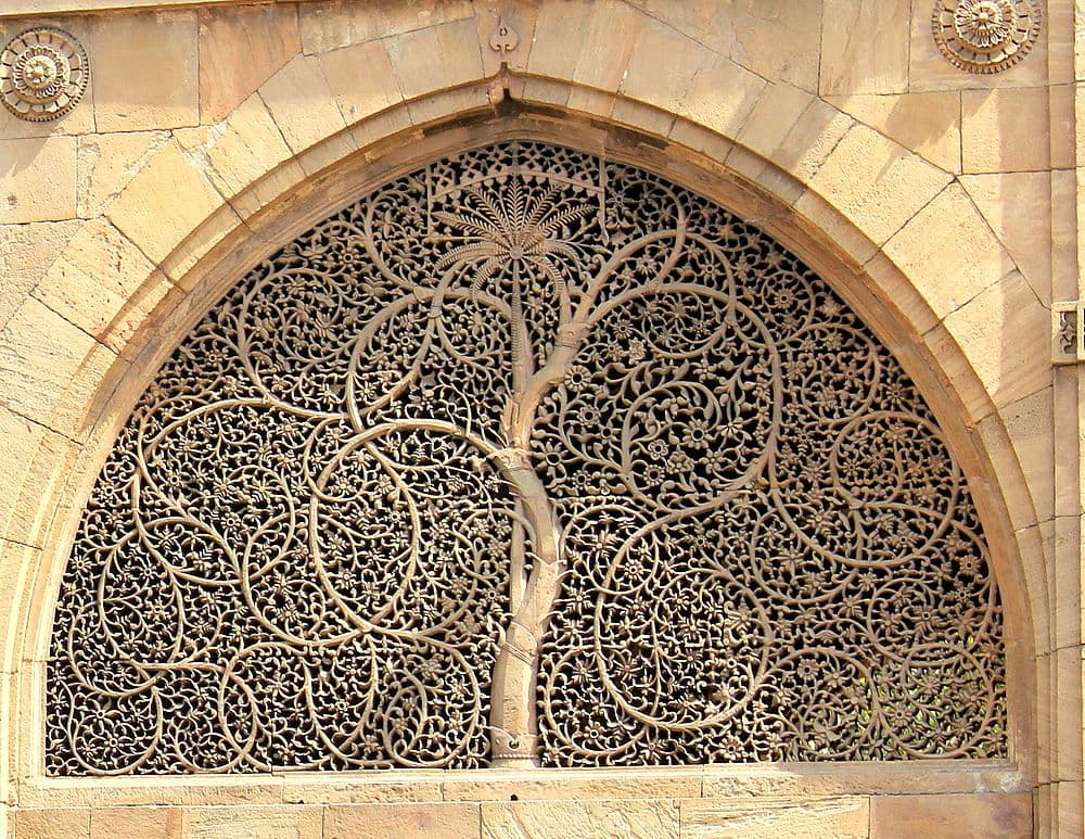 Sidi Saiyyed Mosque travel image