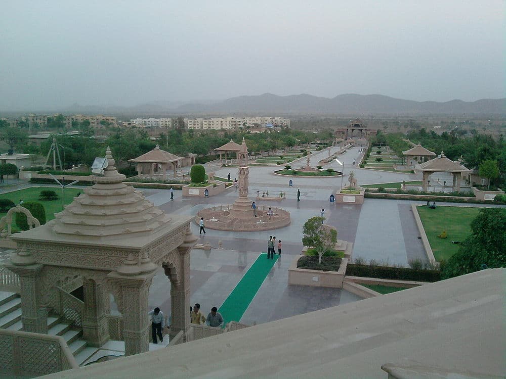 Nareli Jain Temple travel image