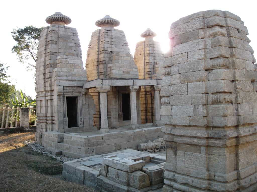 Dwarahat travel image