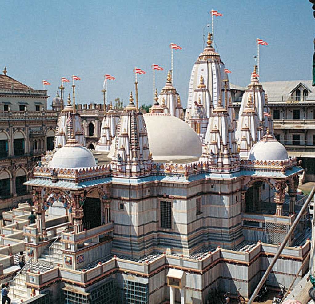 Swami Narayan Mandir, Anand travel image