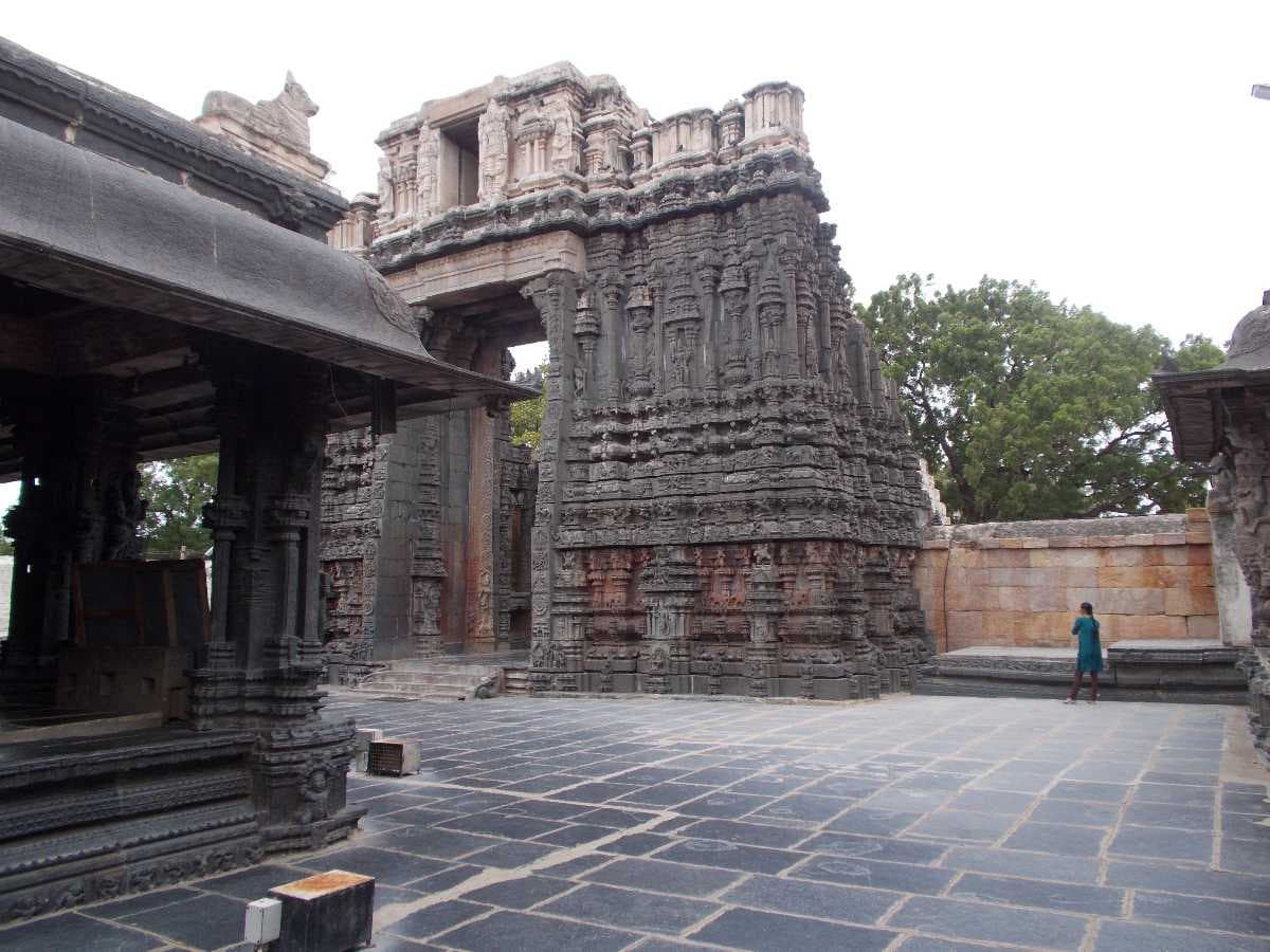 Bugga Ramalingeswara Swami Temple - Located on the Banks of Penna River