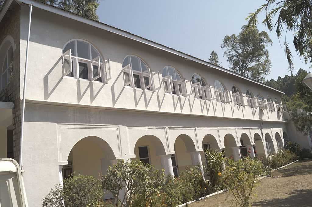 Arki Palace travel image
