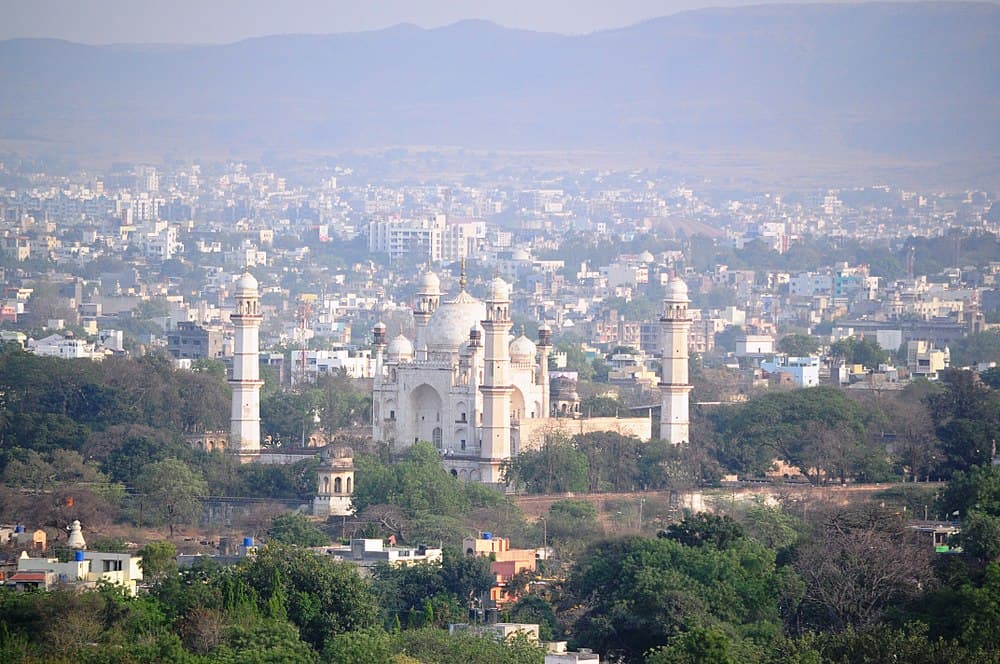 Bibi ka Maqbara travel image