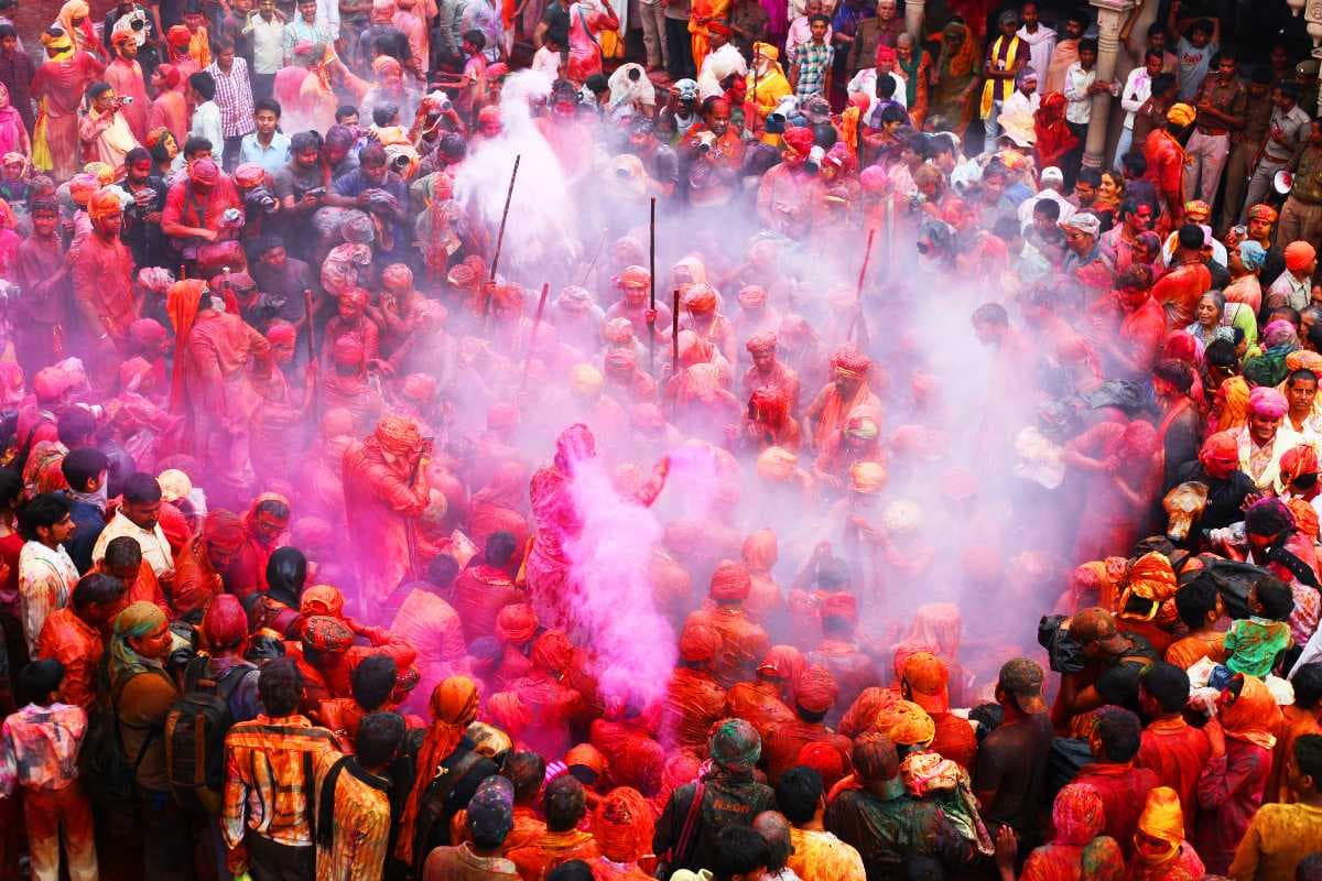 Lathmar Holi - Popular Festival Celebrated in Barsana, Mathura