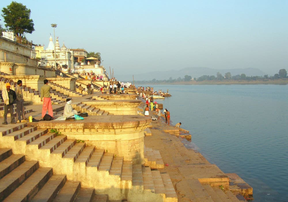 Sethani Ghat is an important landmark of the city.