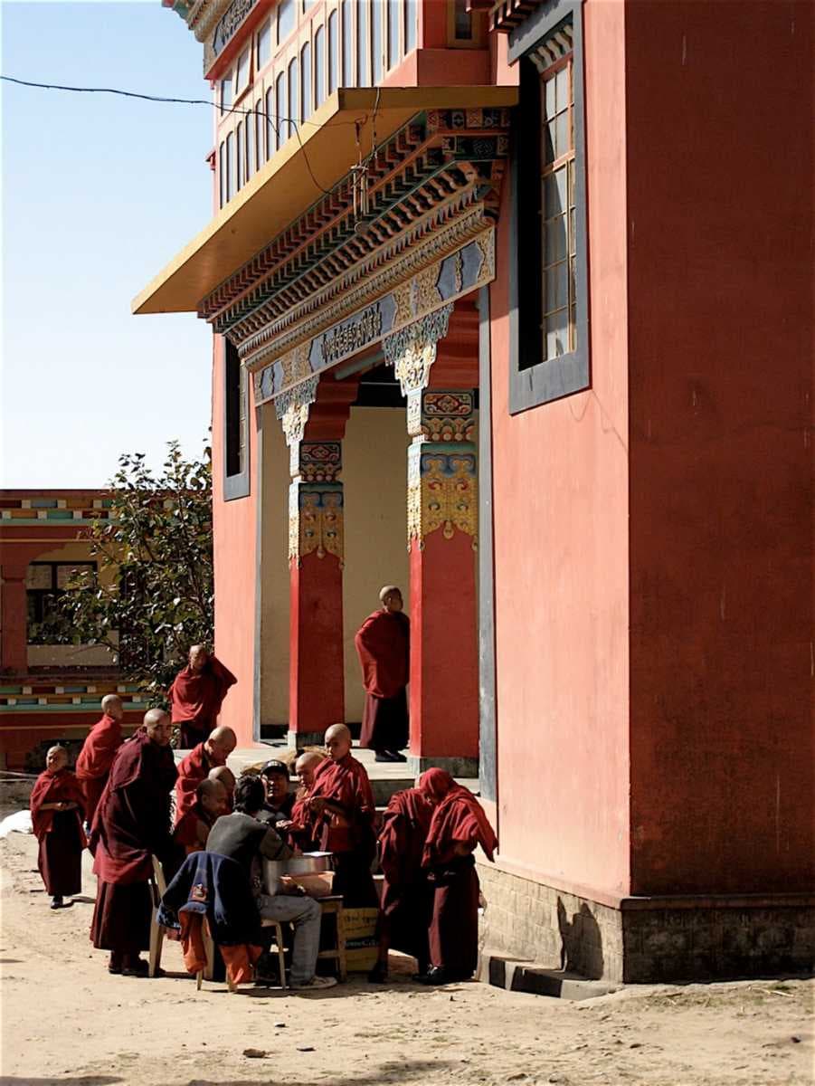 Monks in Bir tibetan colony, 2008