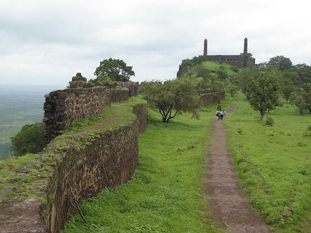 Asirgarh Fort travel image