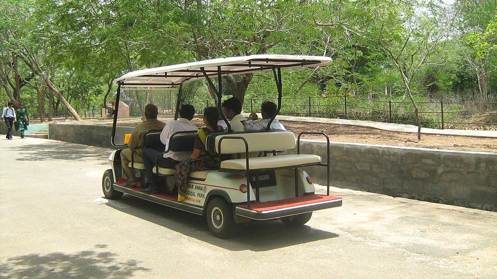 Arignar Anna Zoological Park travel image