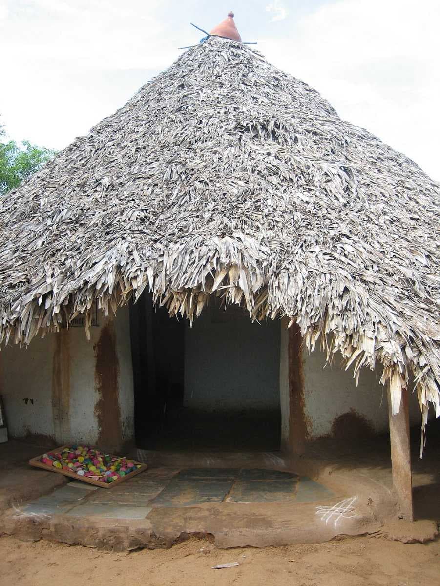 Fisherman Andhra House on the museum grounds.
