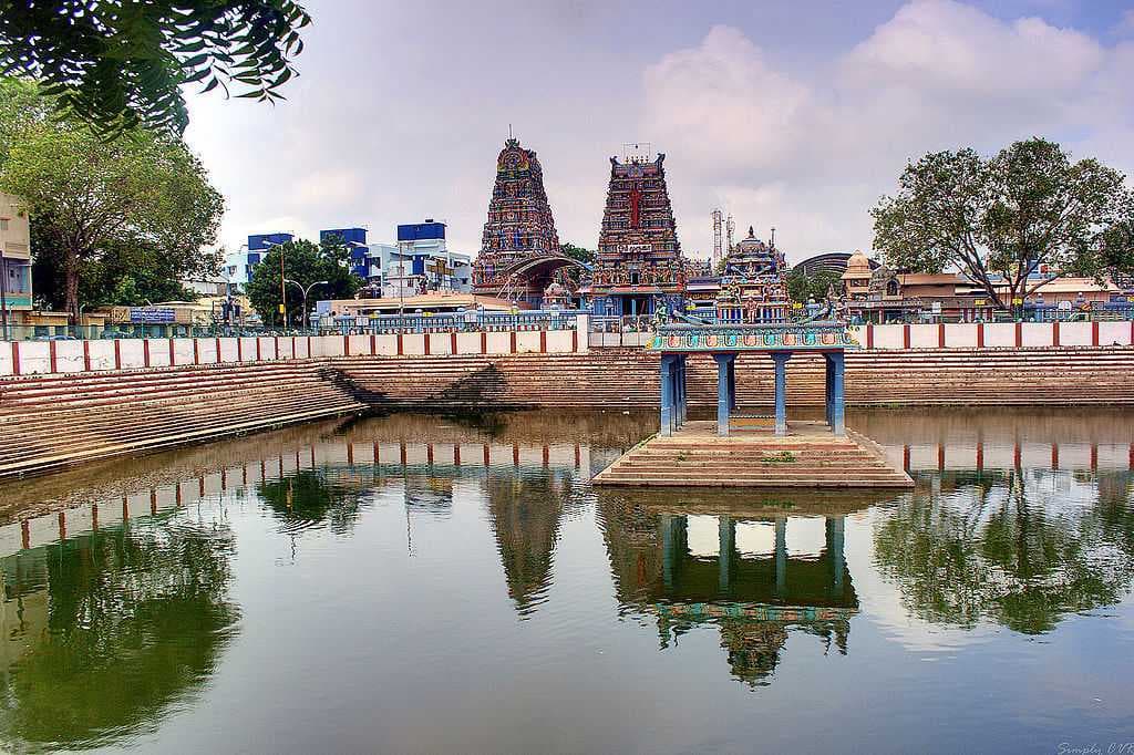 Vadapalani Murugan Temple travel image