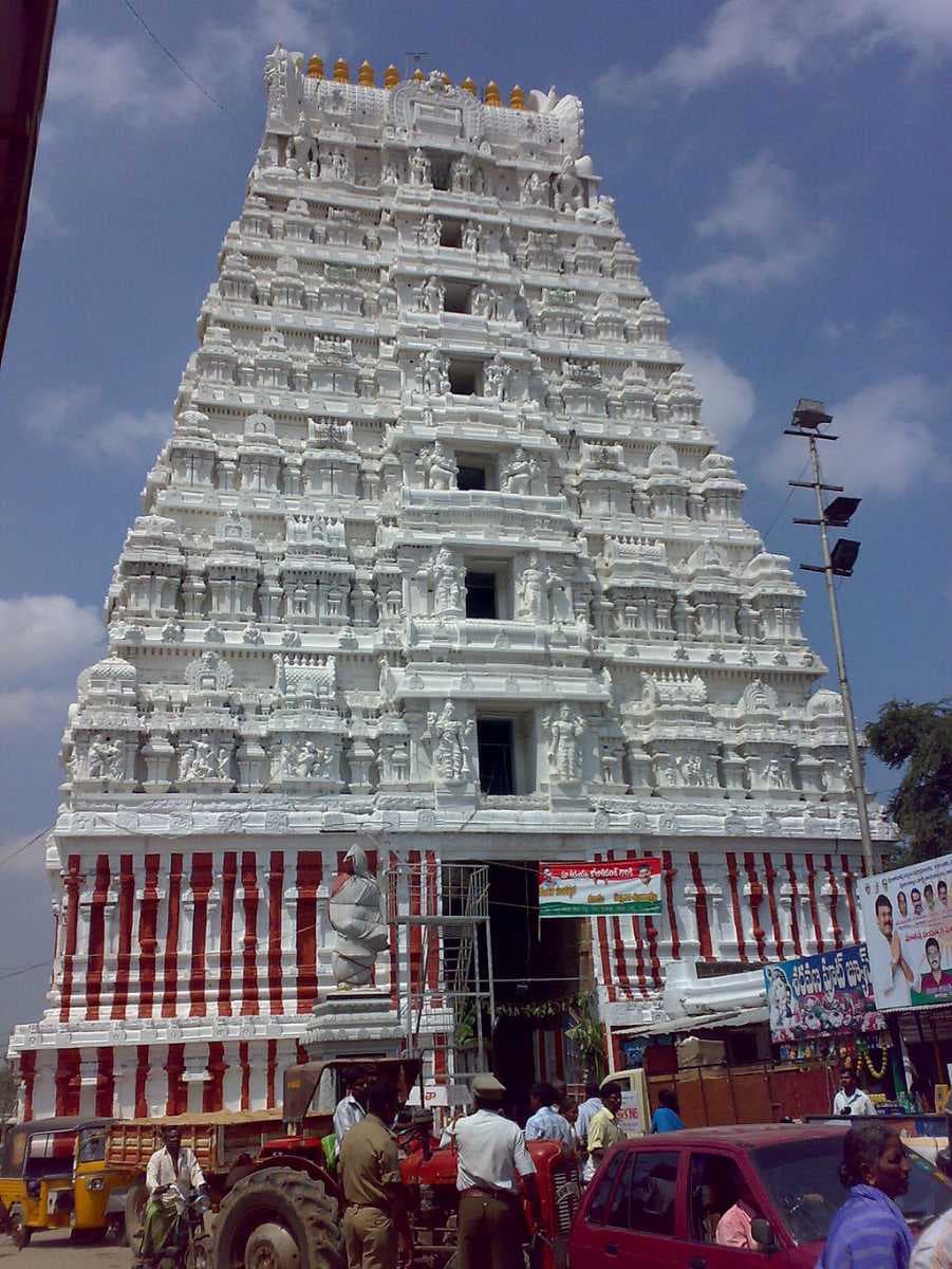 Srikalahasti temple Gopuram