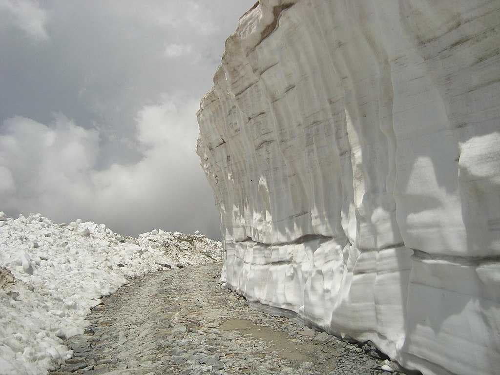 Sach Pass travel image