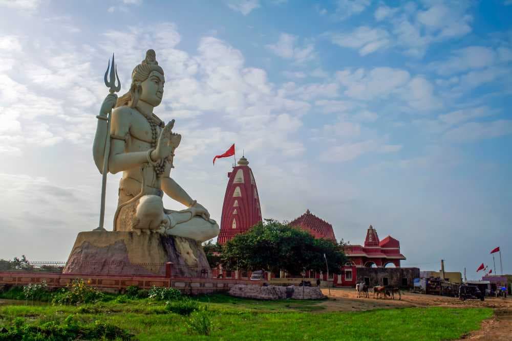 85 Feet Shiva Statue at Nageshwar Jyotirlinga Temple, Dwaraka