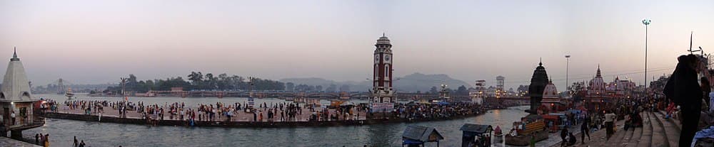 Panoramic view of Har Ki Pauri