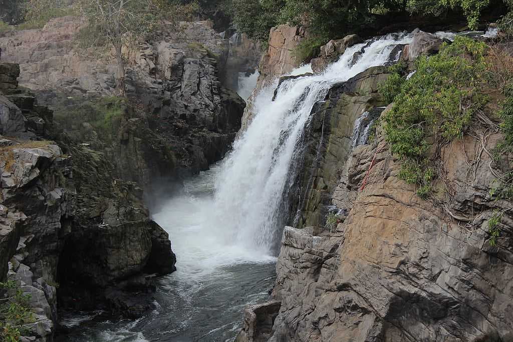 View of hogenakkal falls from hanging bridge
