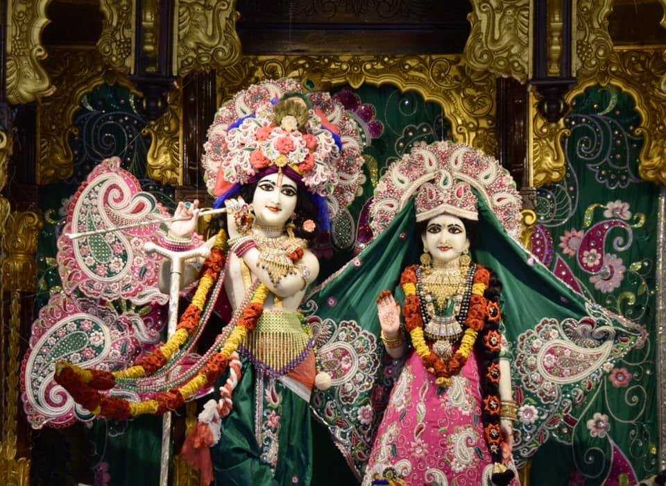 Beautiful Idol of Lord Krishna and Radha