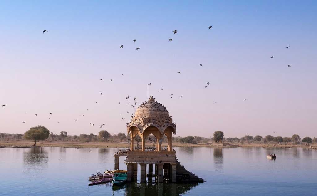Gadisar Lake