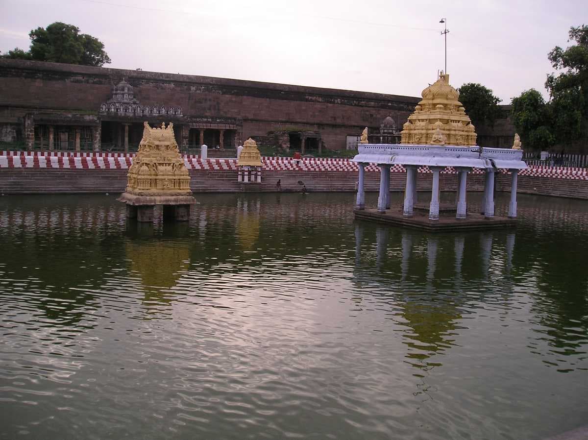 Temple Pond (Kalyani) at Devraja Swami Temple