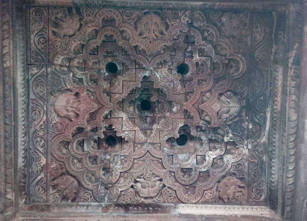 Artwork at the ceiling of the temple.