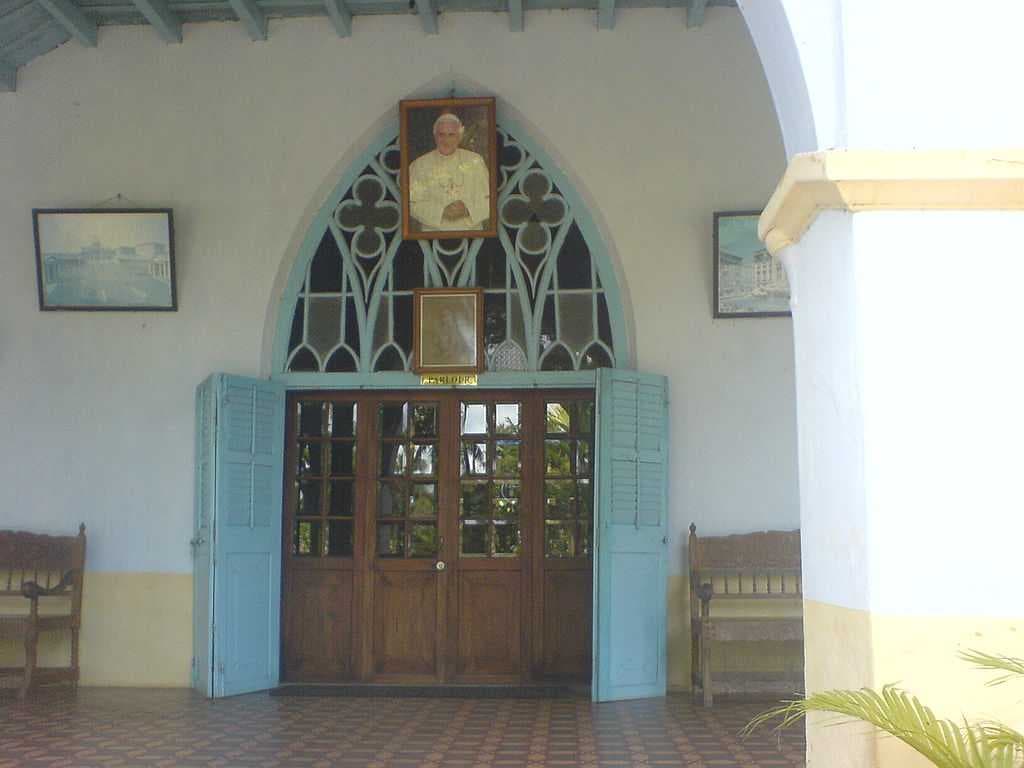 Image of Pope Benedict XVI at the Bishop's House just outside the Indo-Portuguese Museum