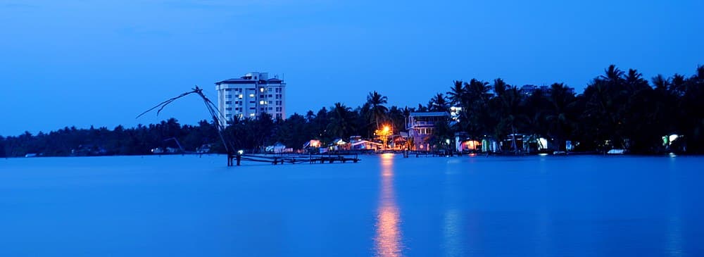 Marine Drive, Kochi travel image