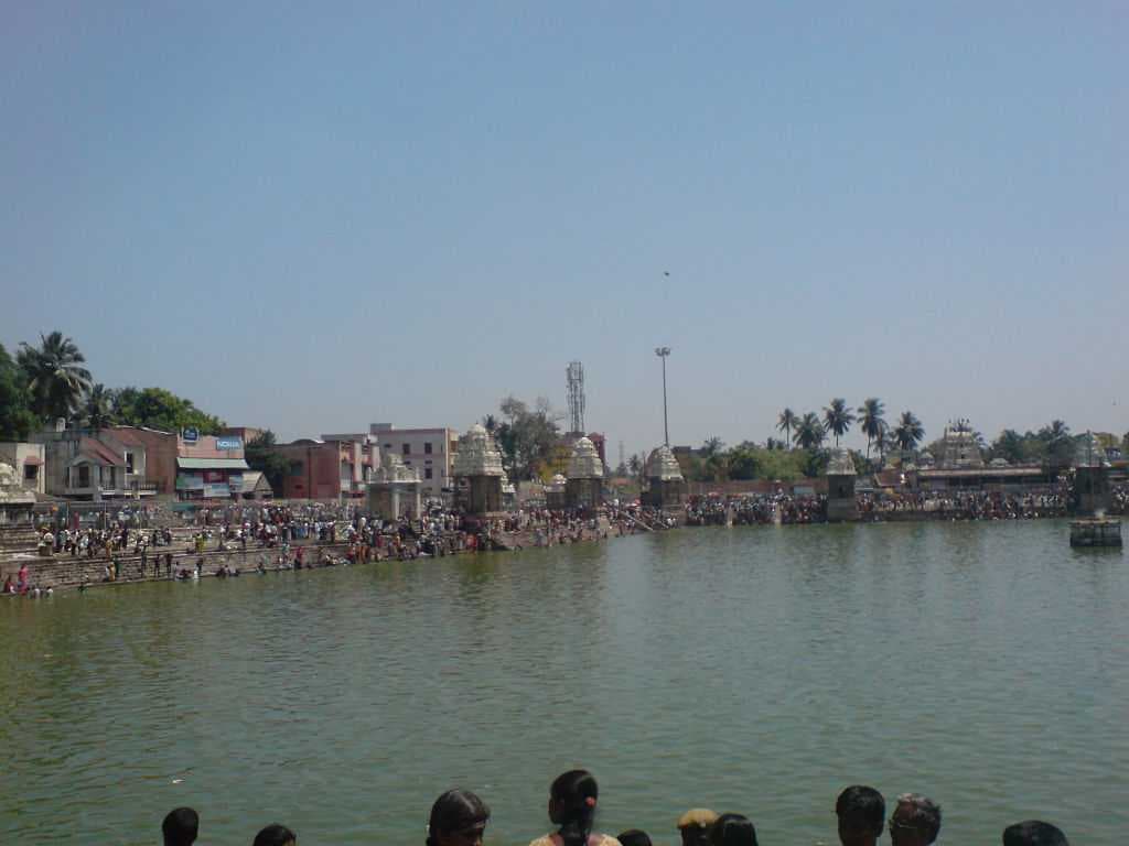 Mahamaham Tank travel image