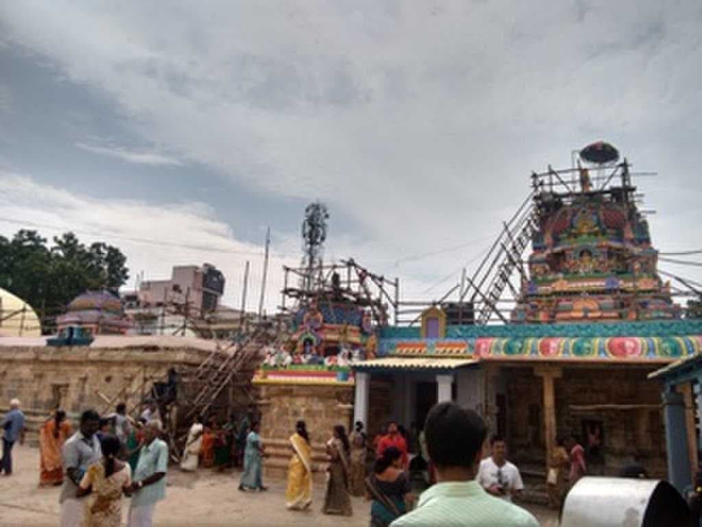 Someswarar Temple travel image