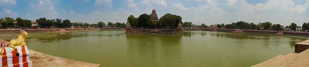 Mariamman Teppakulam travel image