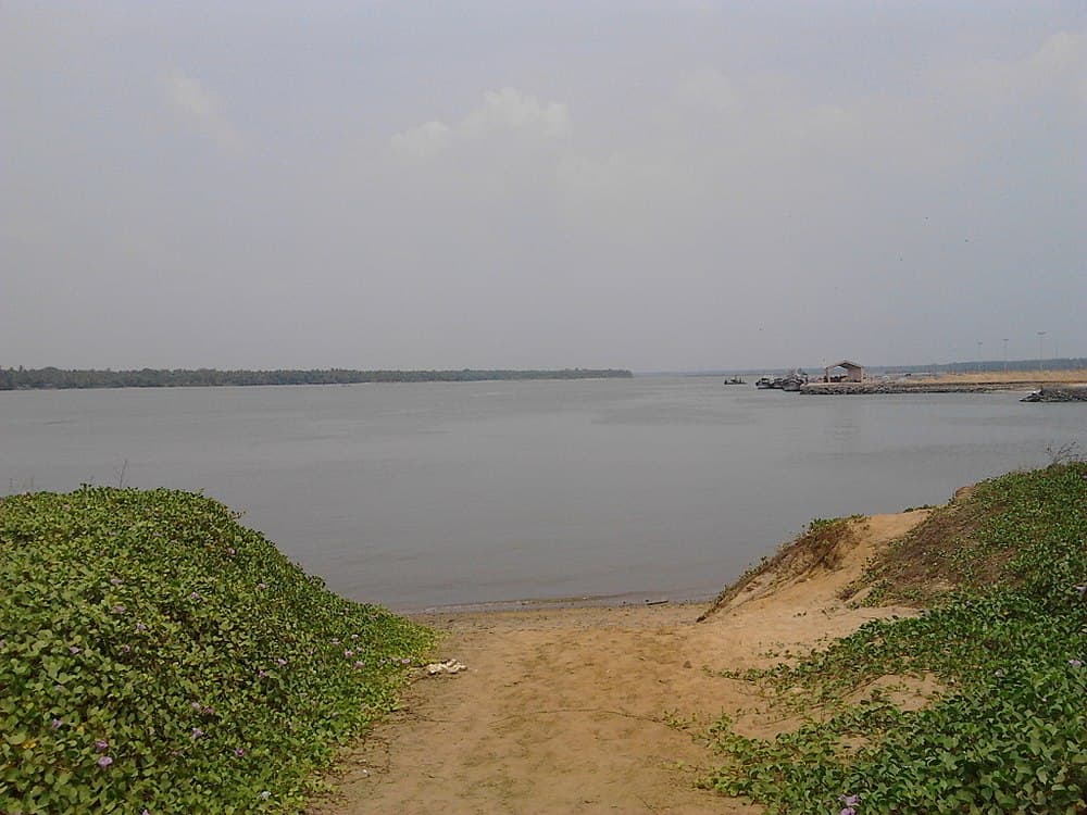 Bharathapuzha River travel image