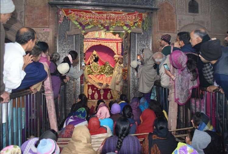 Radha Vallabh Mandir, Mathura