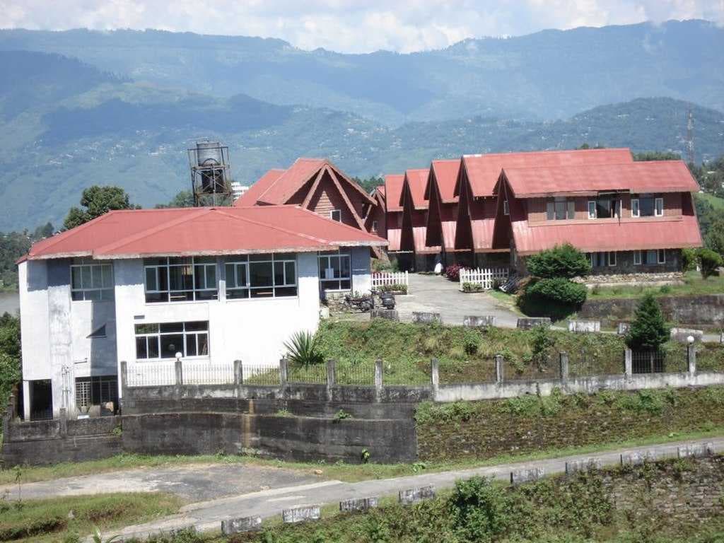 Mirik Motel.