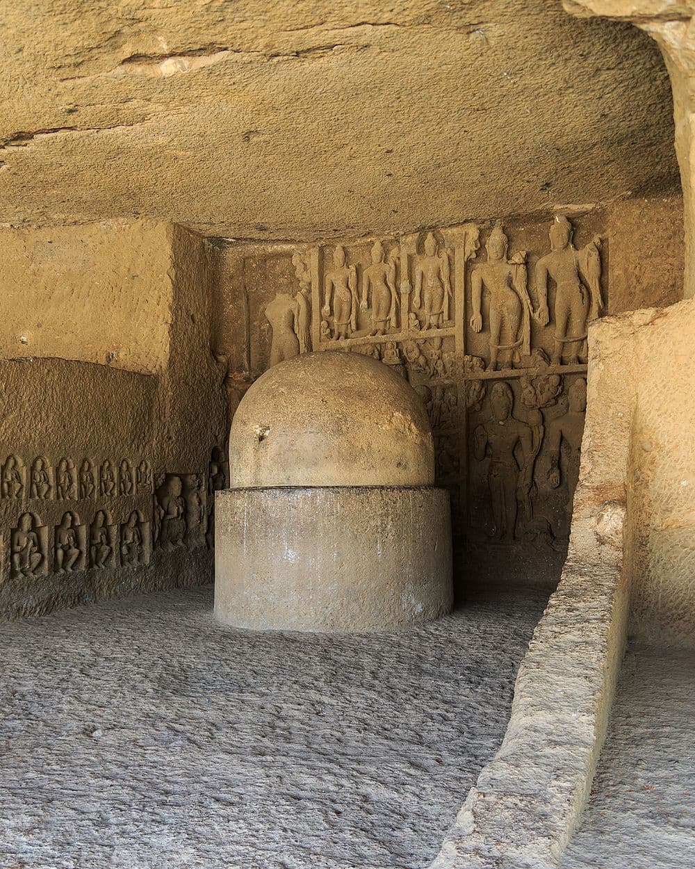 Kanheri Caves travel image