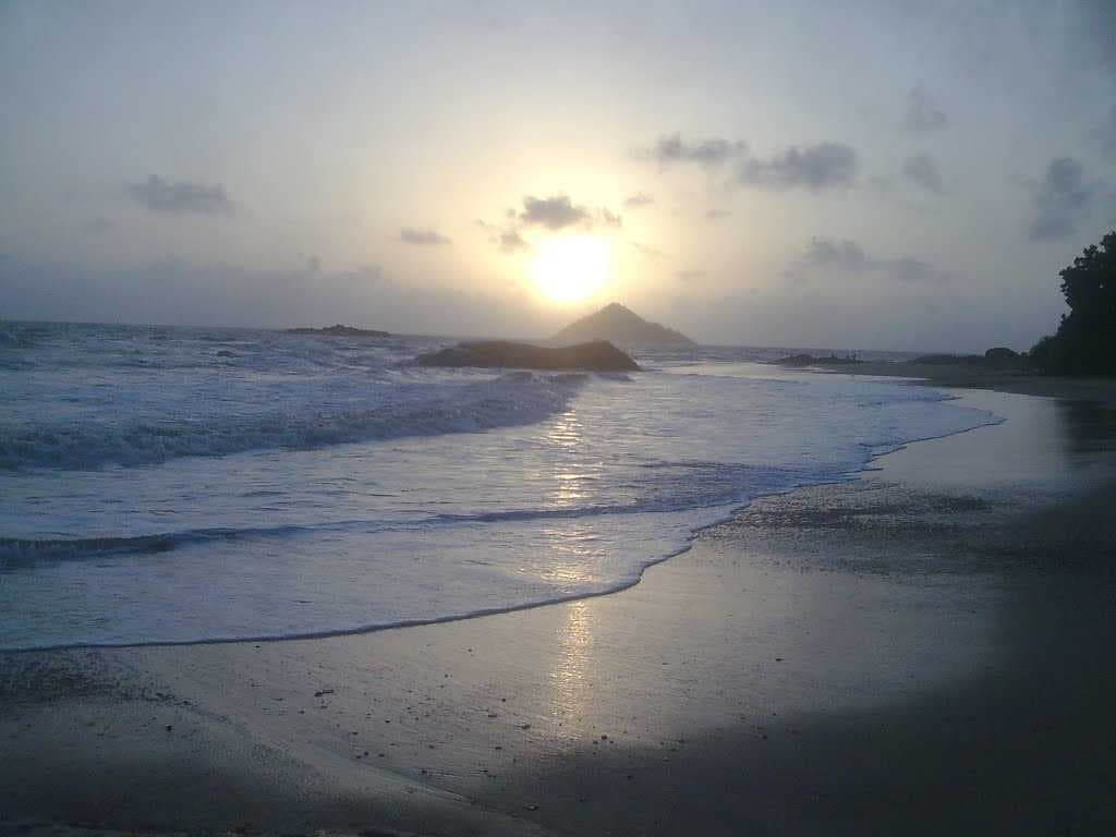 Bhatkal Beach - One of the popular beaches situated just 16 Kms away from Bhatkal