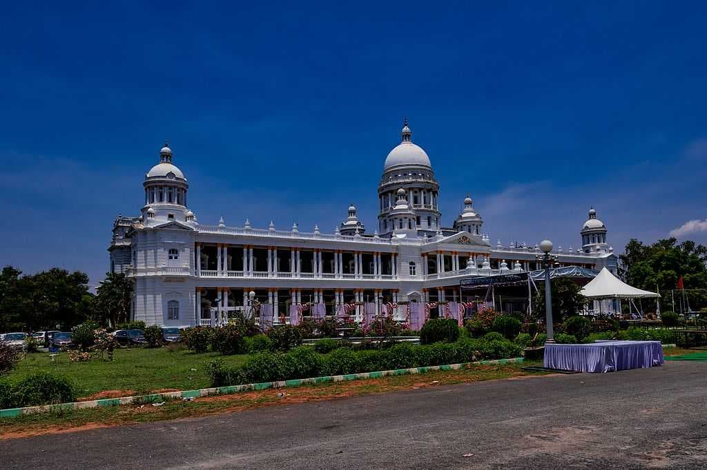 Lalitha Mahal - Palace to stay for the VIP as well ordinary citizens