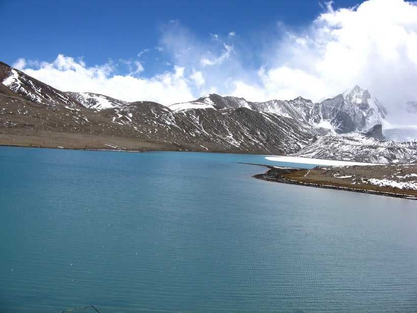 Gurudongmar Lake travel image