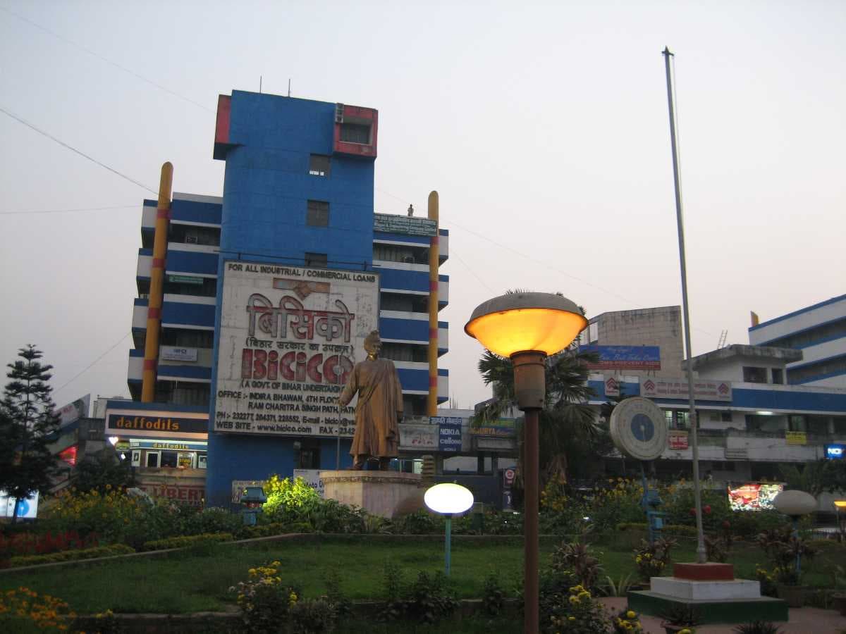 Shopping in Patna travel image