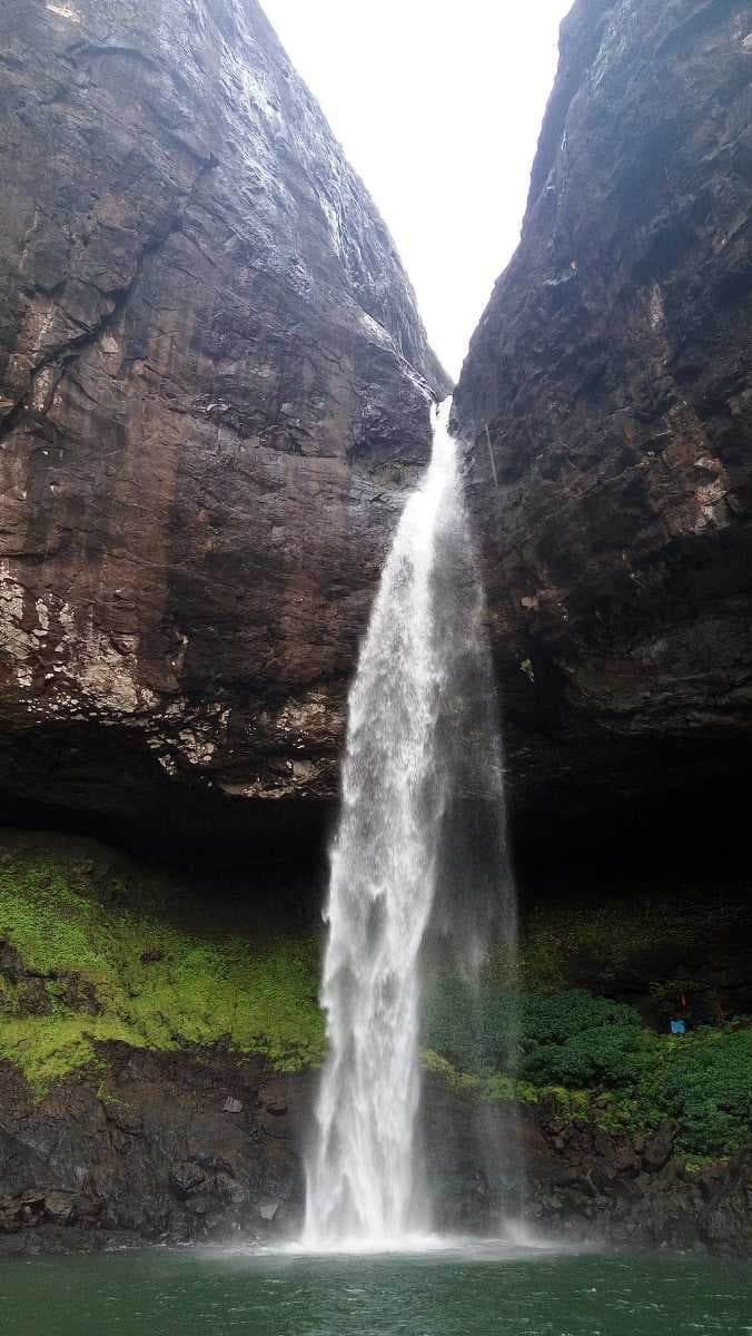 Devkund Waterfalls travel image