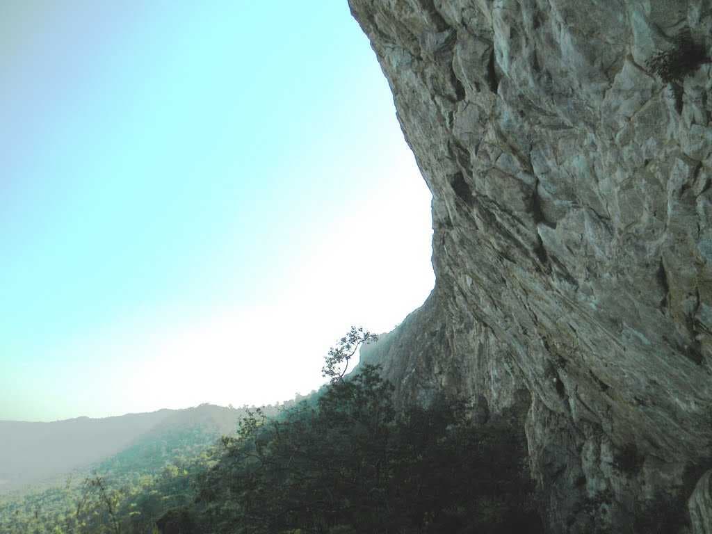 Hirakud Dam travel image