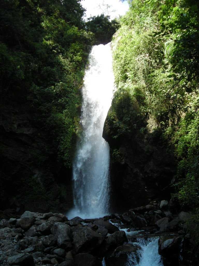 Borong travel image