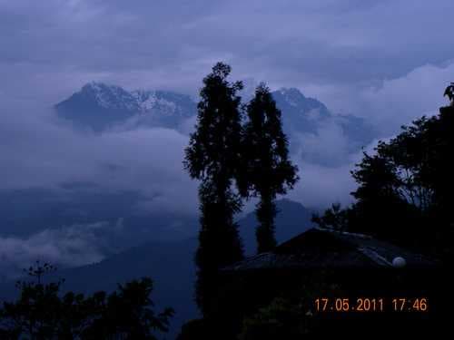Borong travel image