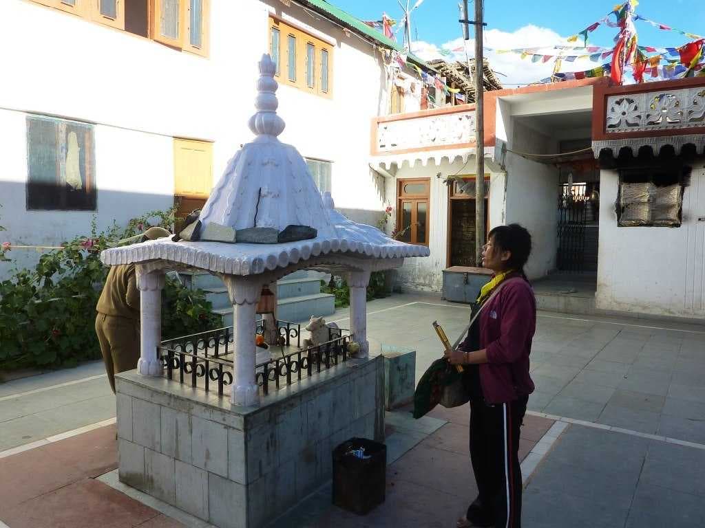 Shrine for Shiva's lingam and bull Nandi in courtyard.