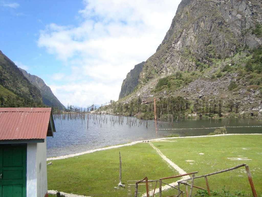Madhuri Lake travel image
