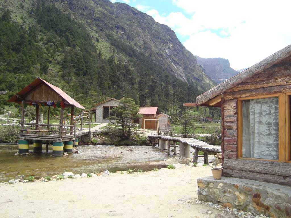 Madhuri Lake travel image