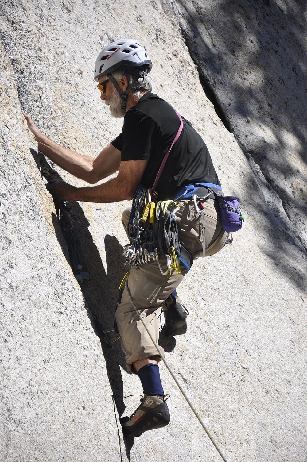 Rock climbing travel image