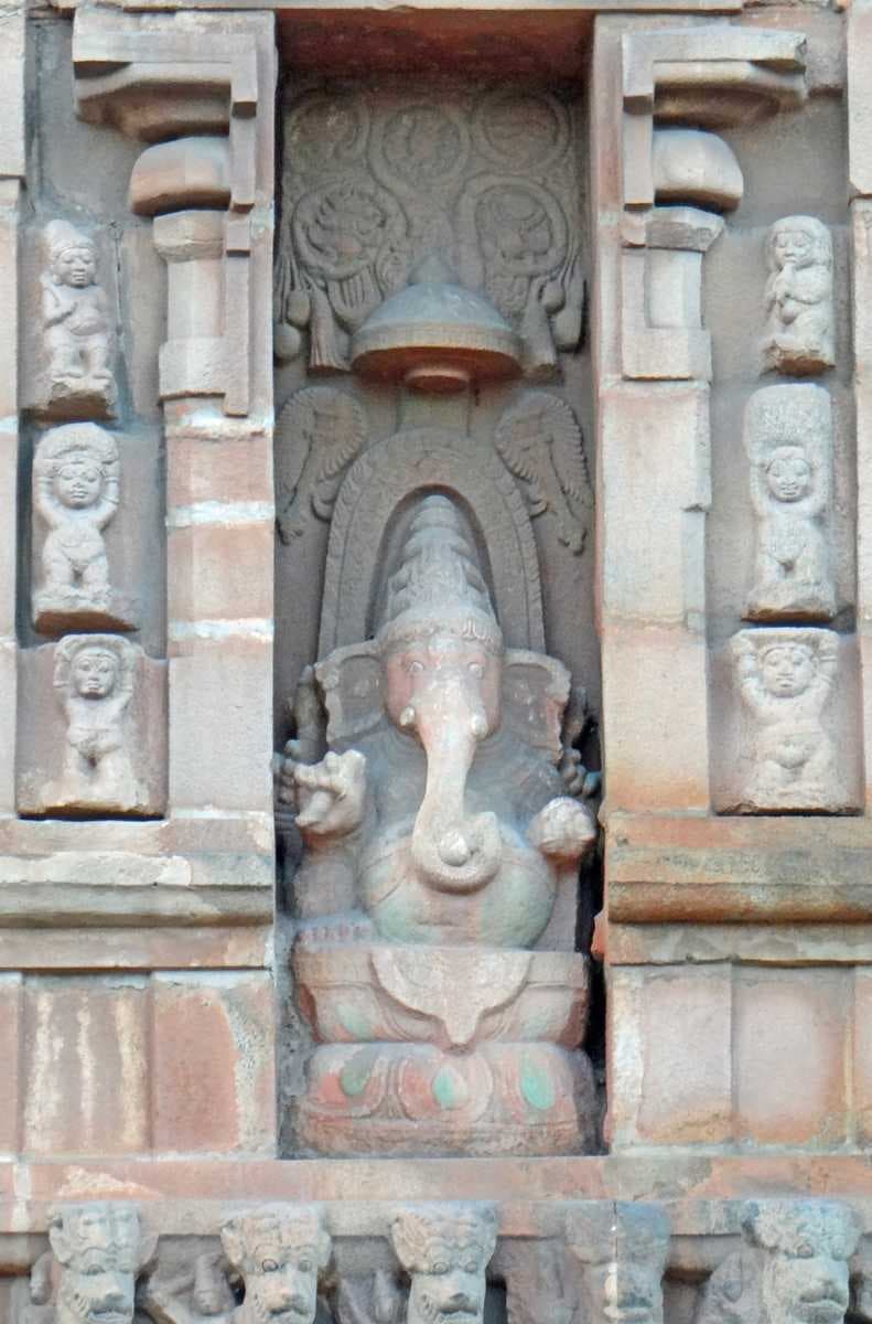 Brihadeeswara Temple travel image