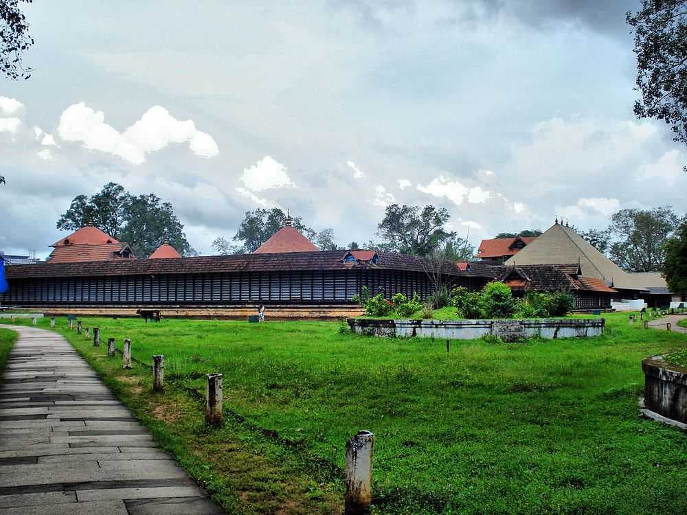 Vadakkunnathan Temple travel image